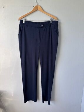 Design in Italy, navy dress pants stretch